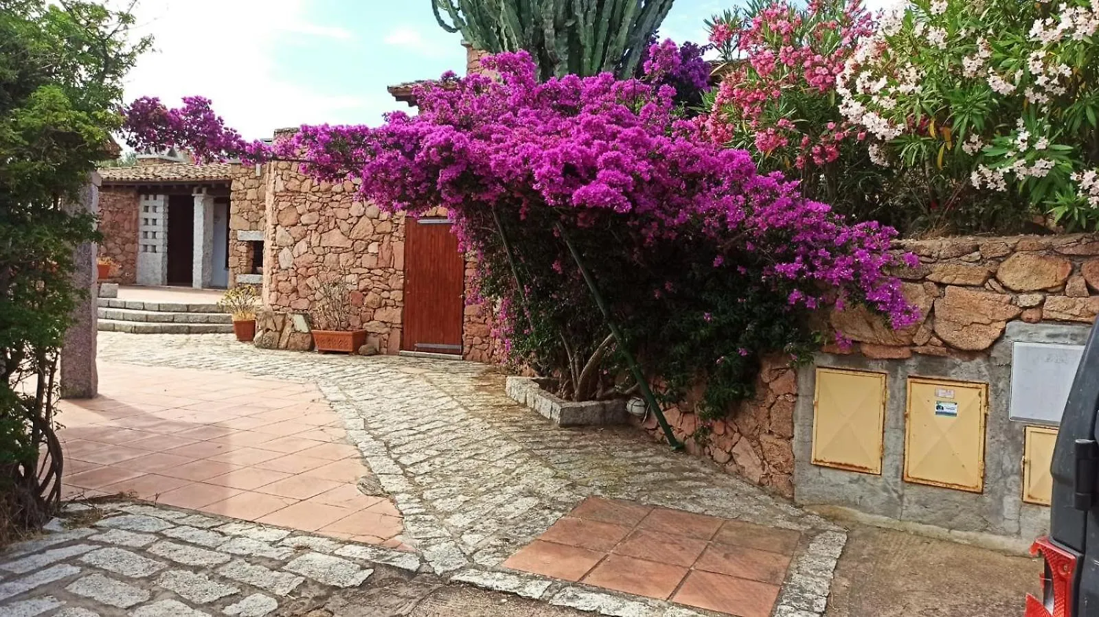 Villa Iris Porto San Paolo  Porto San Paolo (Sardinia)