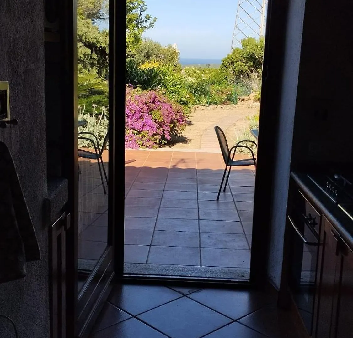 Villa Iris Porto San Paolo